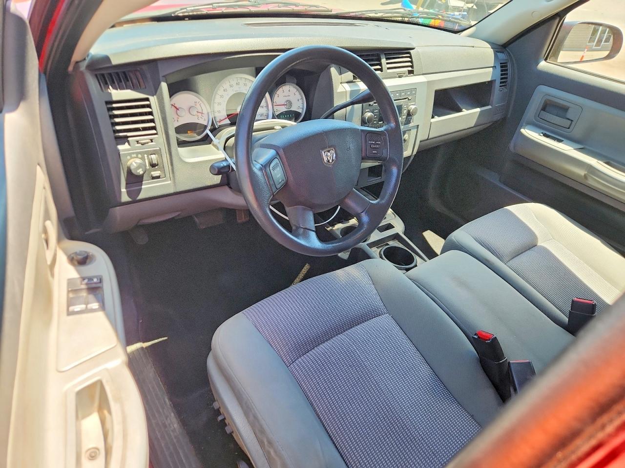 2008 DODGE Dakota