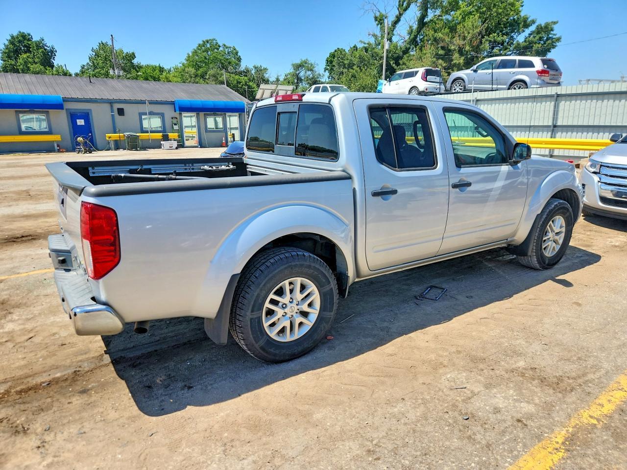 2018 NISSAN Frontier