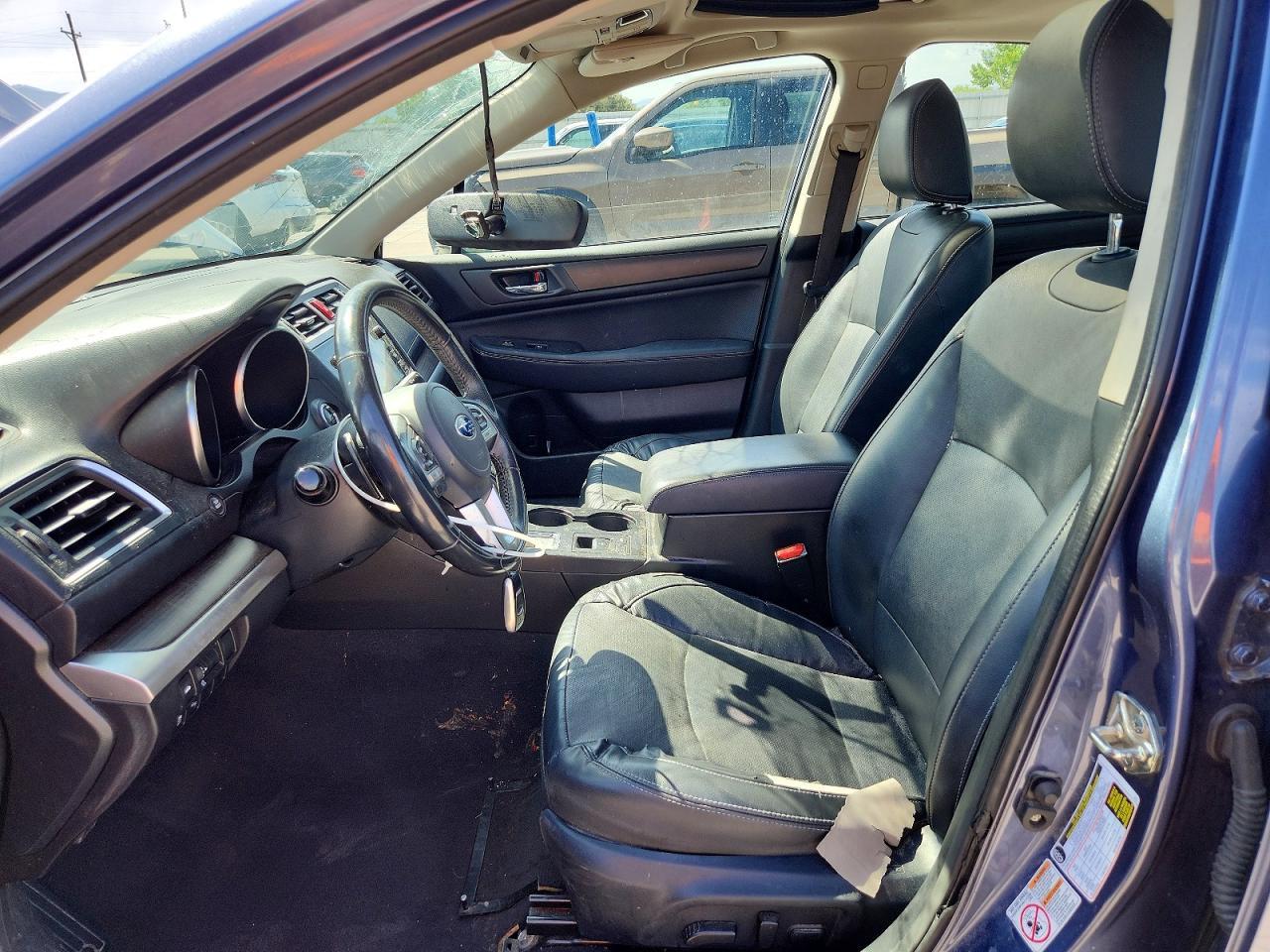 2017 SUBARU Legacy