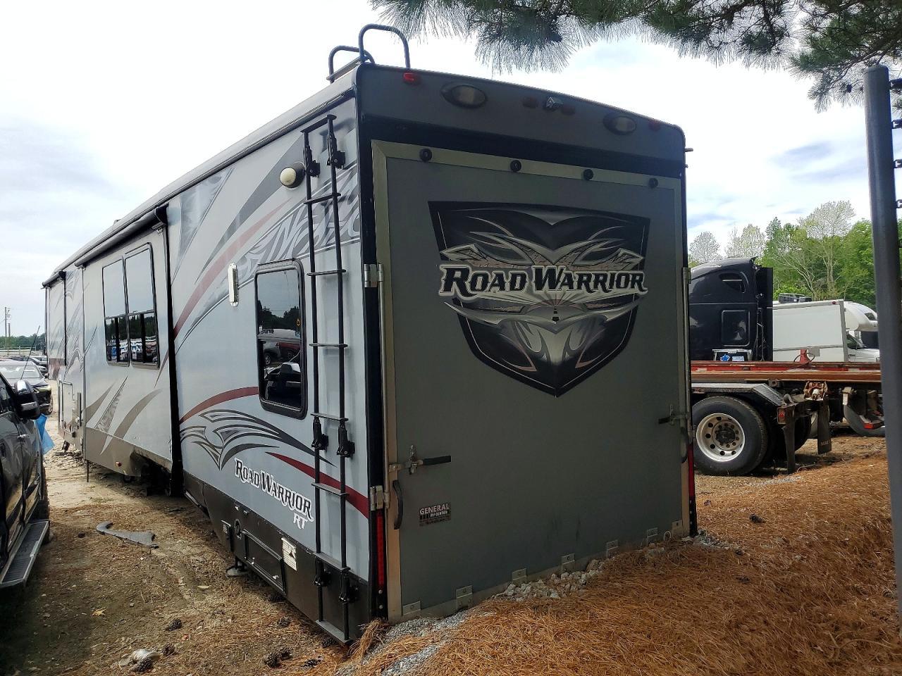 2015 HEARTLAND Road Warrior