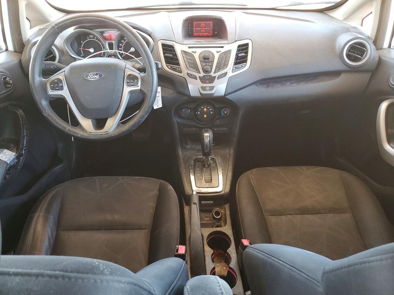 2012 FORD Fiesta