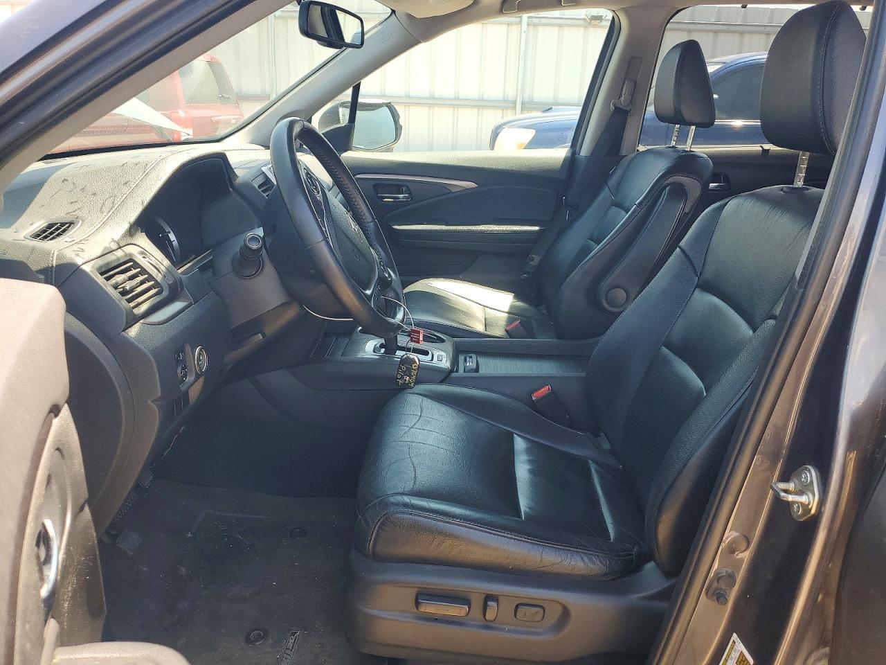 2016 HONDA PILOT