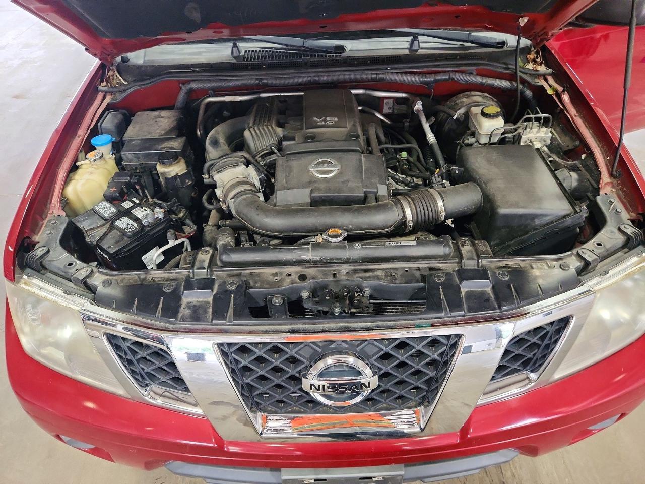 2012 NISSAN Frontier