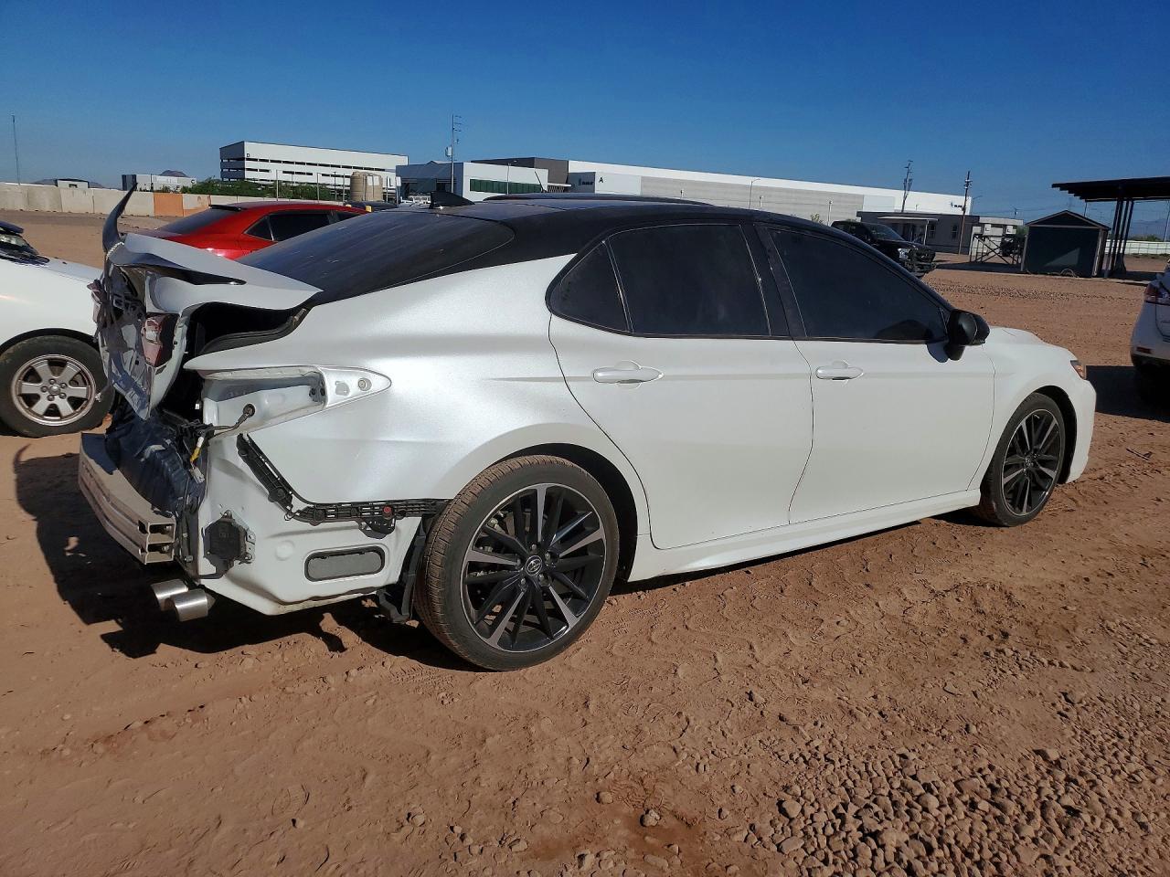 2019 TOYOTA CAMRY
