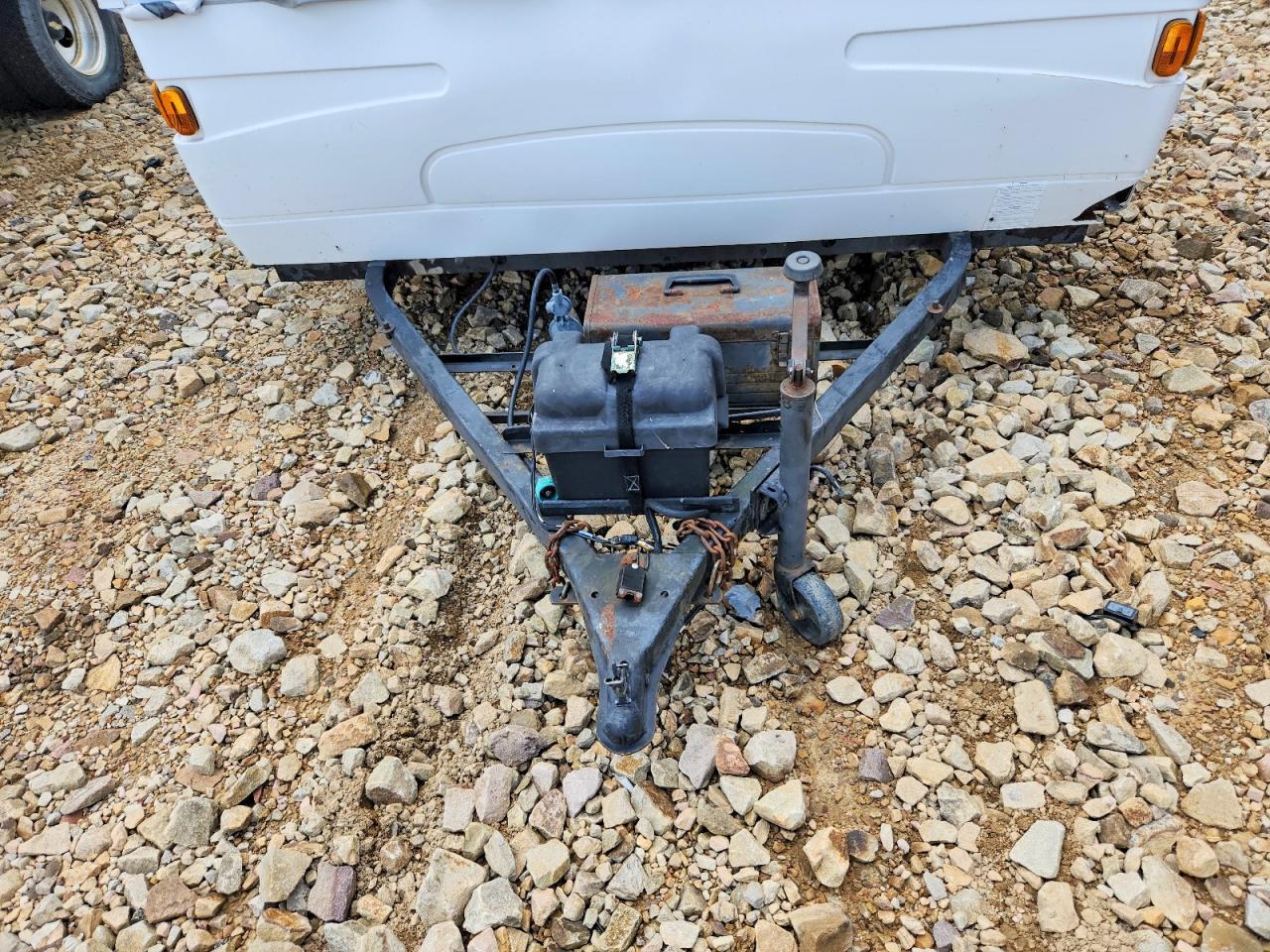 2002 COLEMAN Trailer