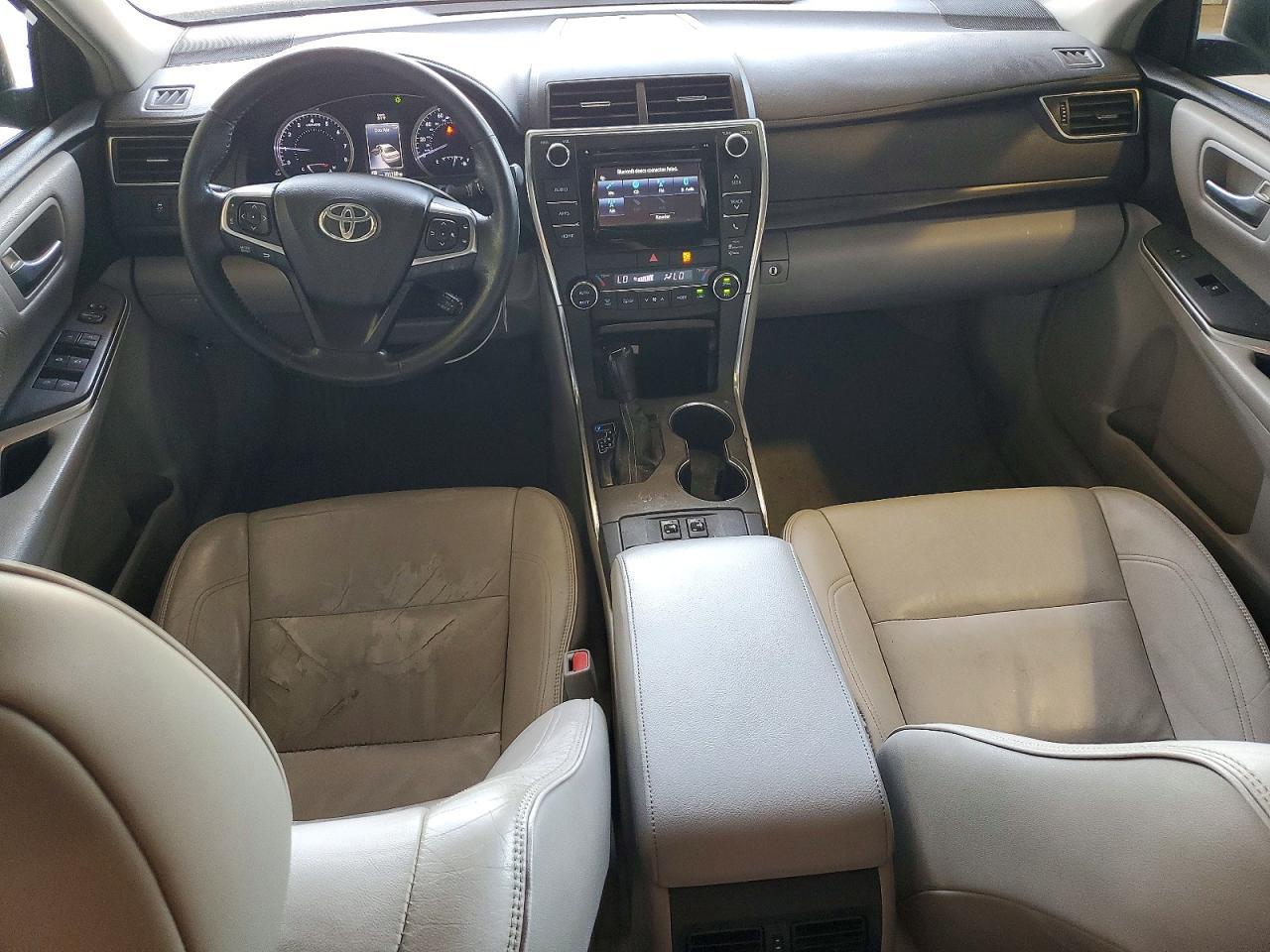 2015 TOYOTA CAMRY