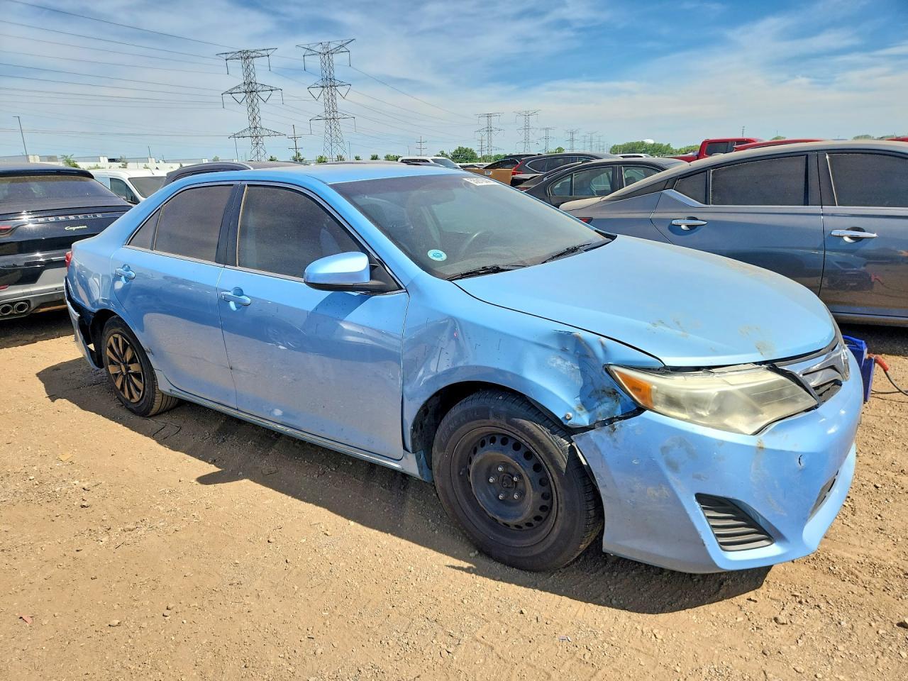 2013 TOYOTA CAMRY