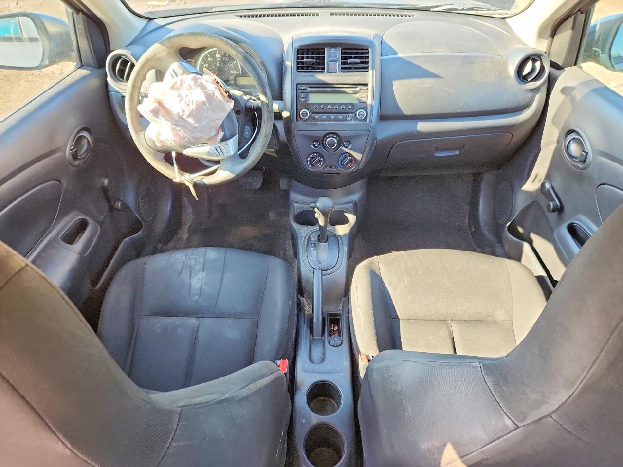 2016 NISSAN VERSA