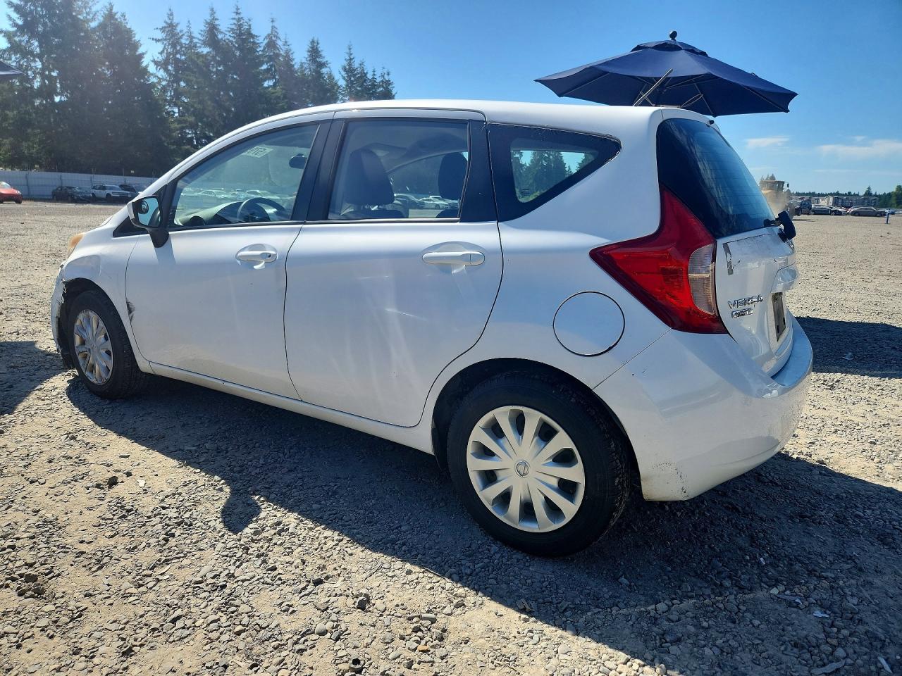 2016 NISSAN Versa Note