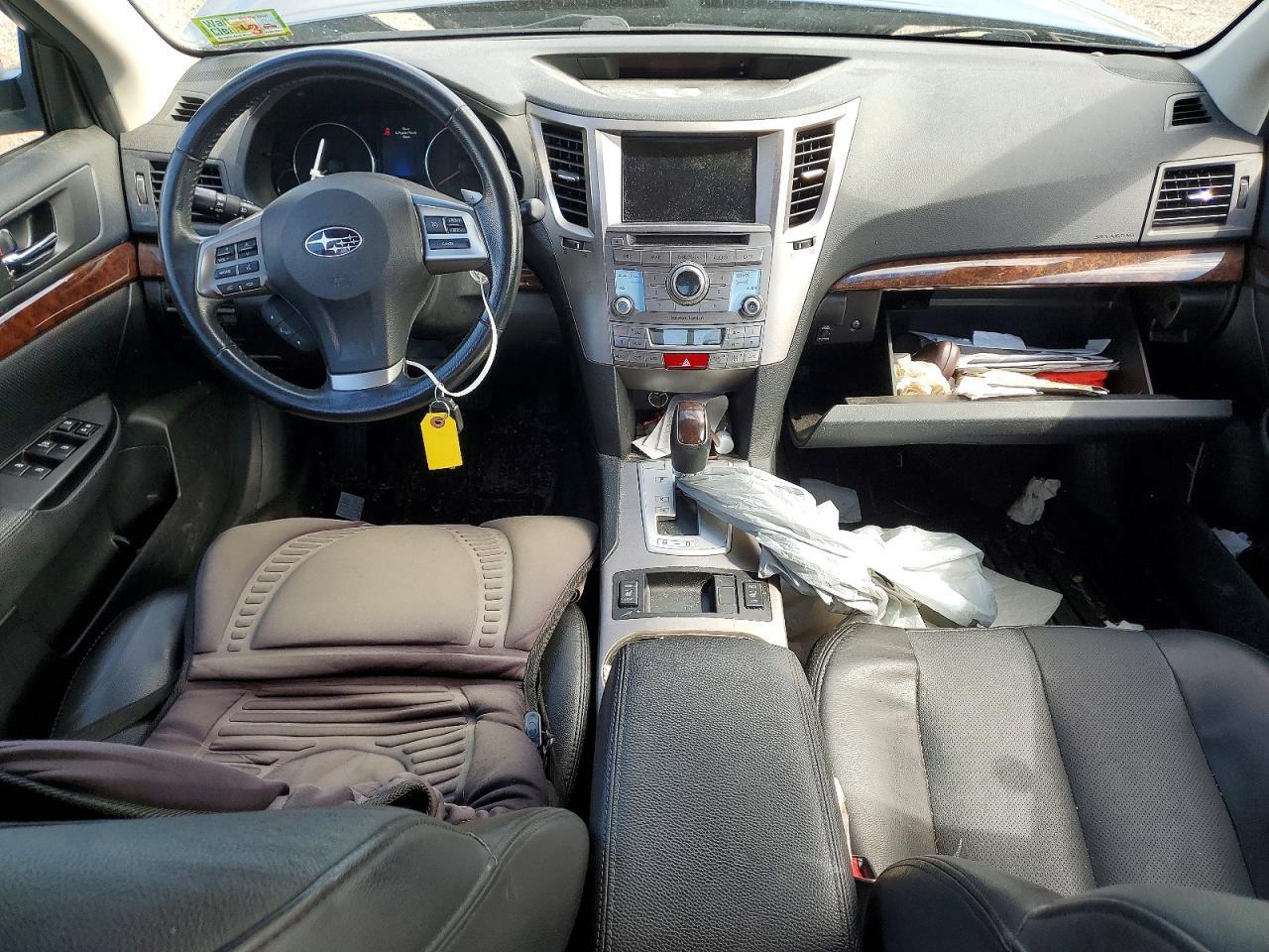 2014 SUBARU Legacy