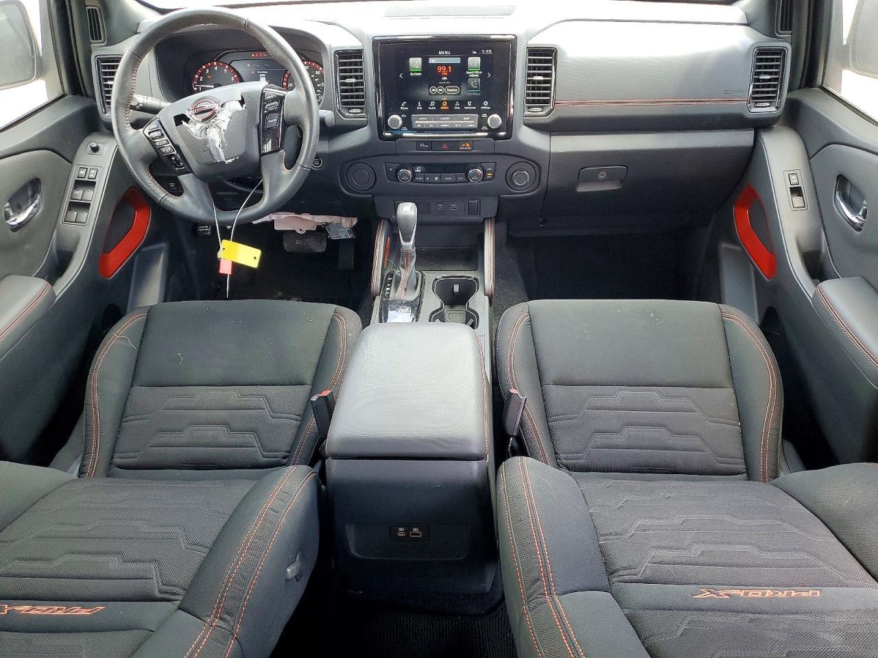 2024 NISSAN Frontier
