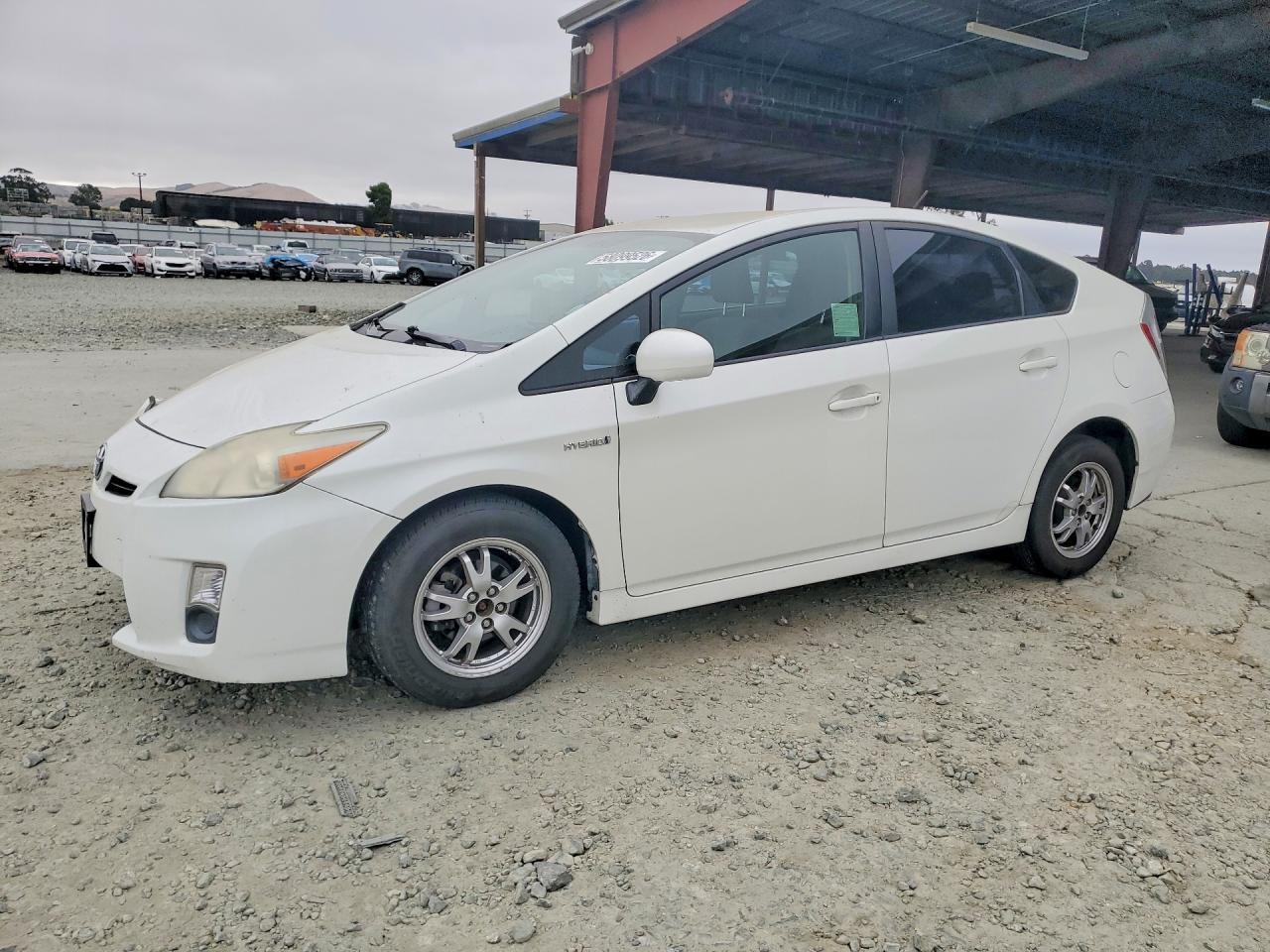 2011 TOYOTA PRIUS