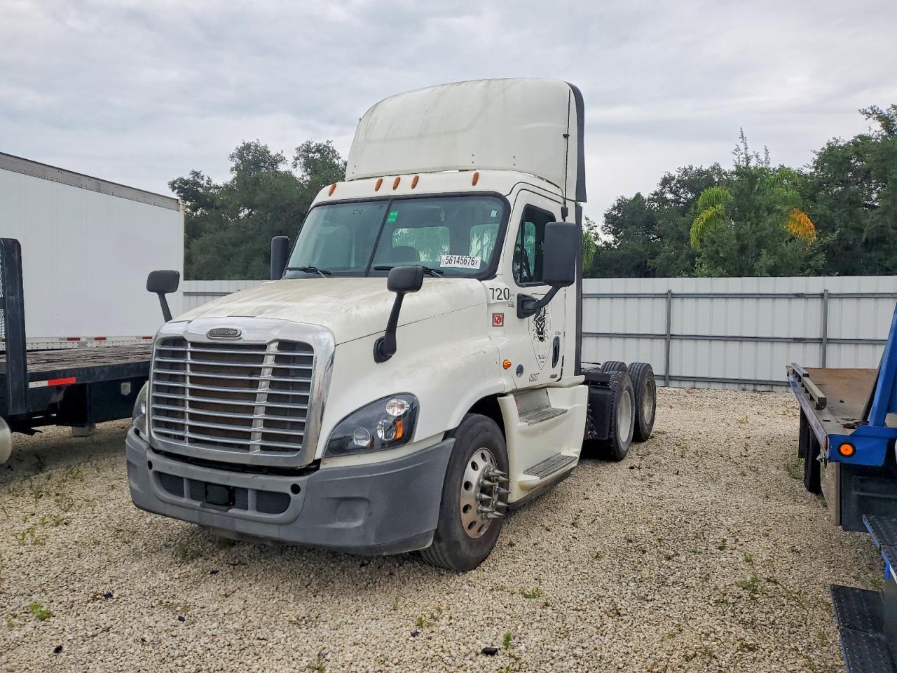 2017 FREIGHTLINER CASCADIA 125