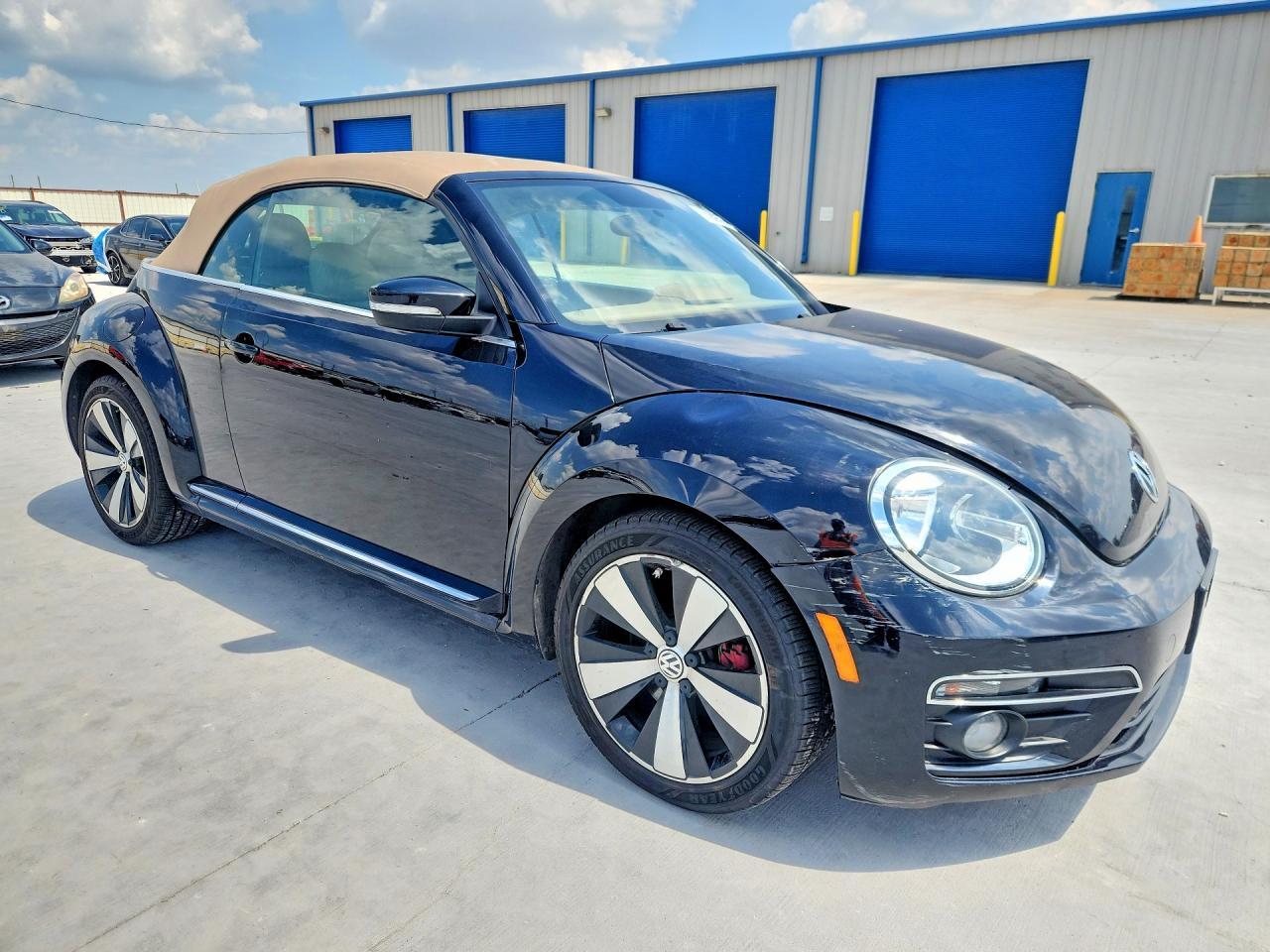 2013 VOLKSWAGEN Beetle
