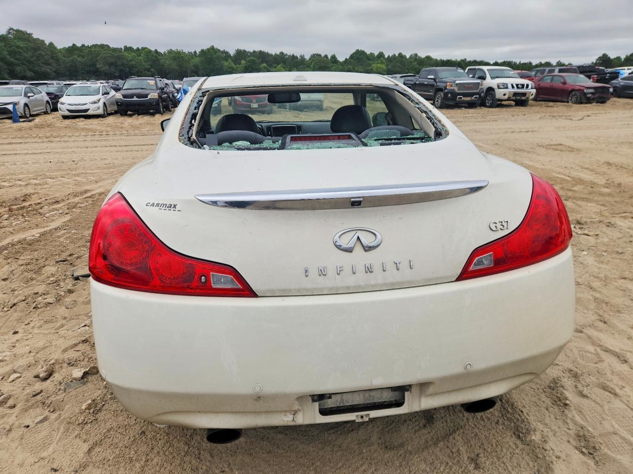 2012 INFINITI G37