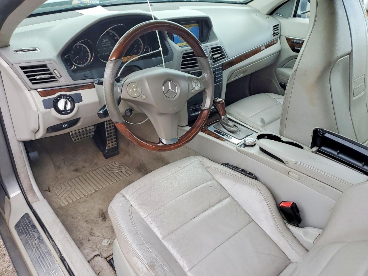 2010 MERCEDES-BENZ E-Class