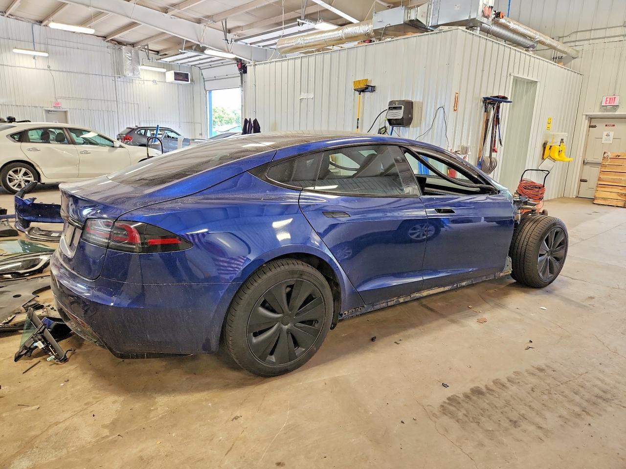 2022 TESLA MODEL S