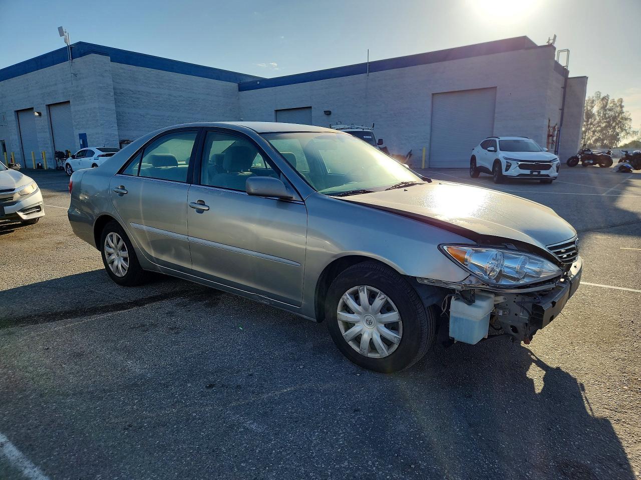 2005 TOYOTA CAMRY