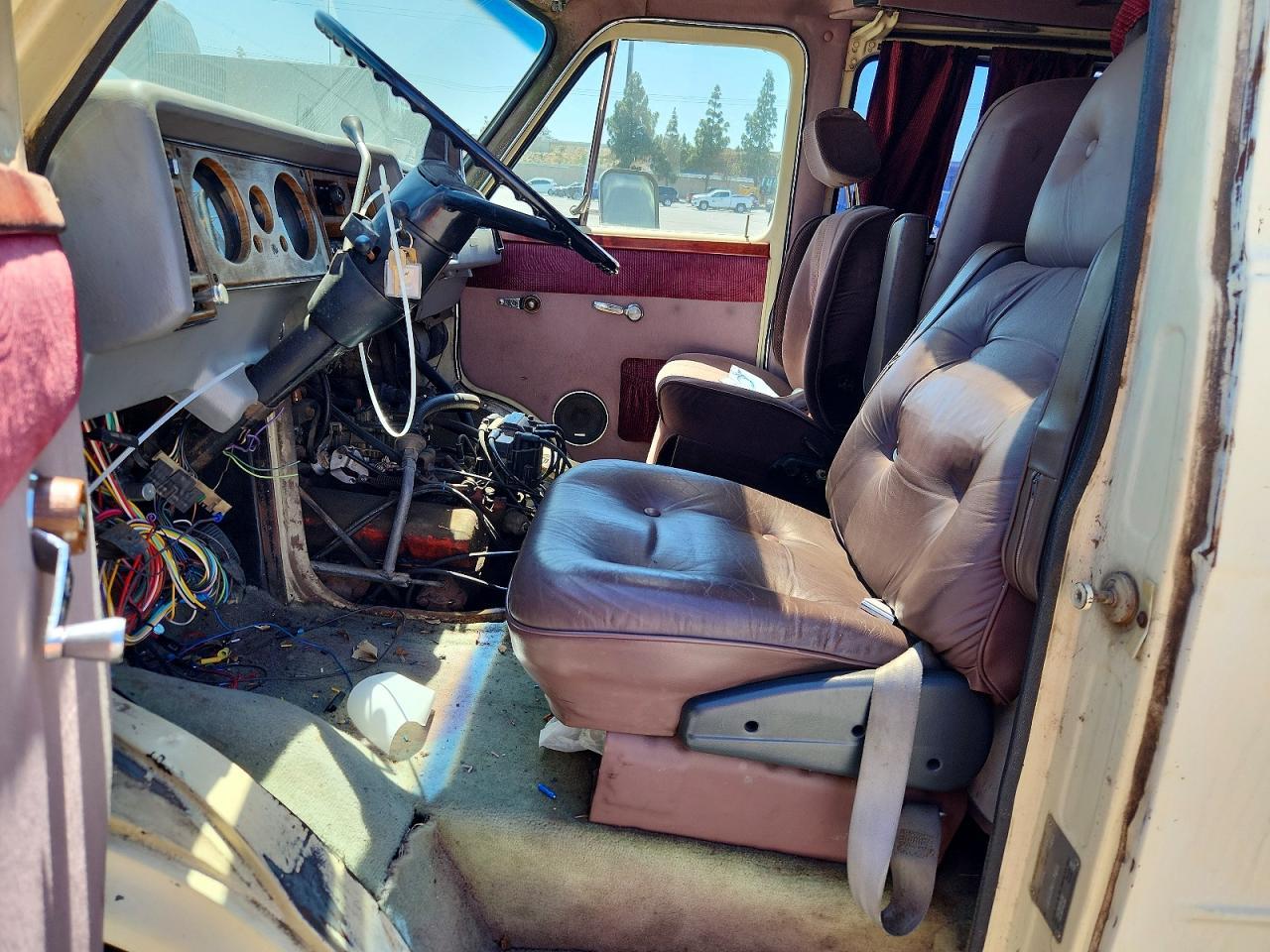 1977 CHEVROLET Van