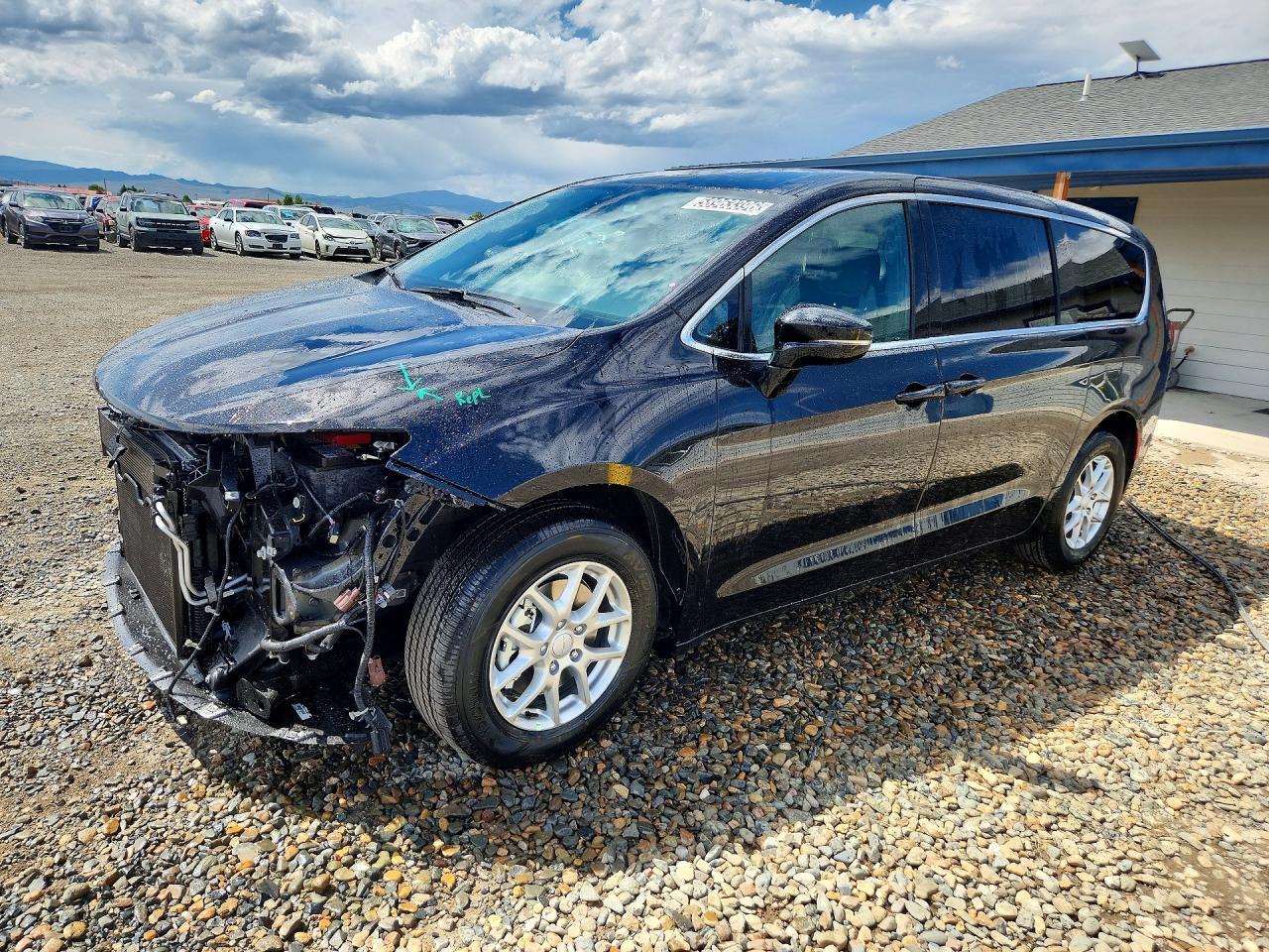 2027 CHRYSLER Pacifica