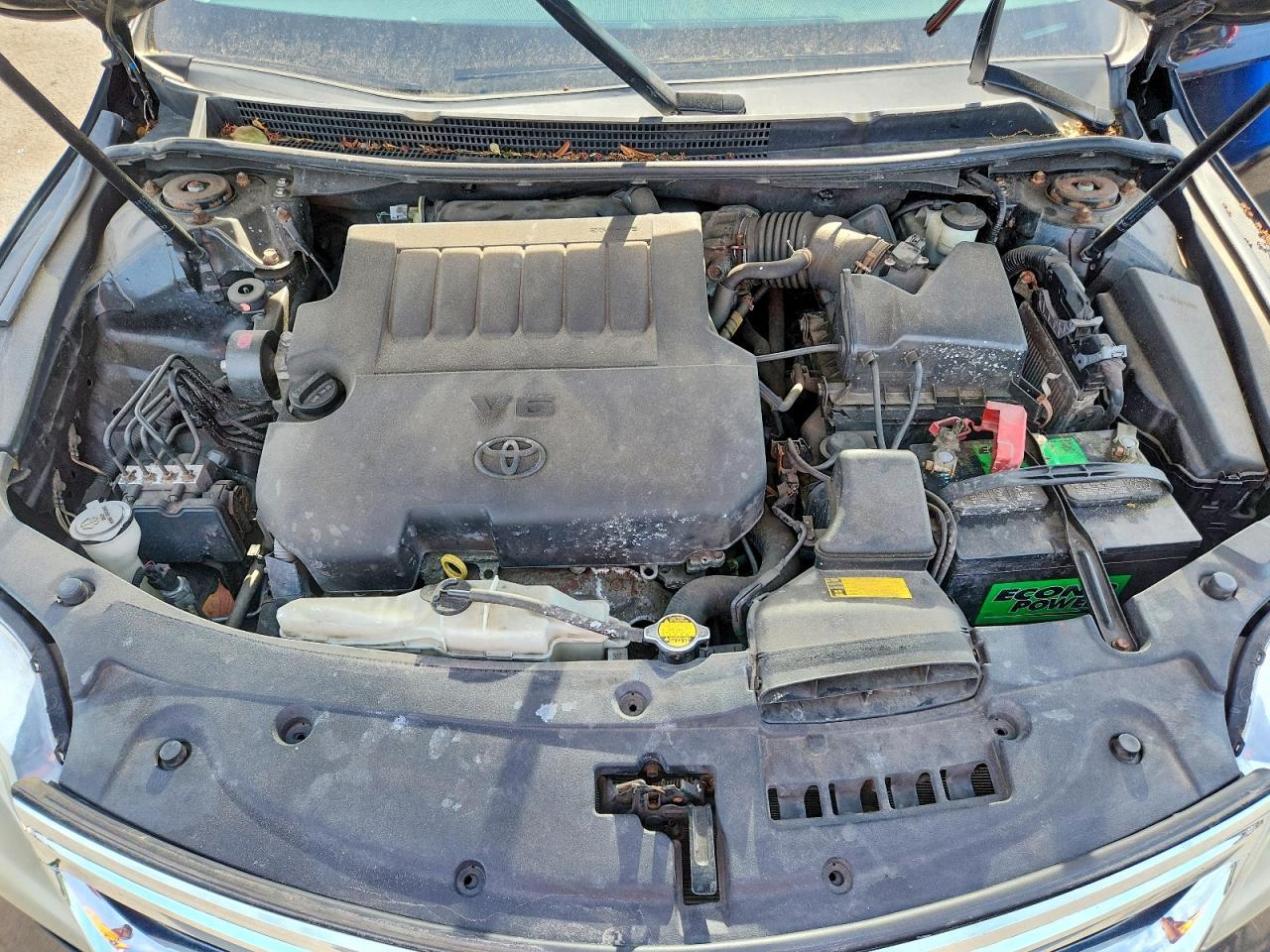 2013 TOYOTA Avalon