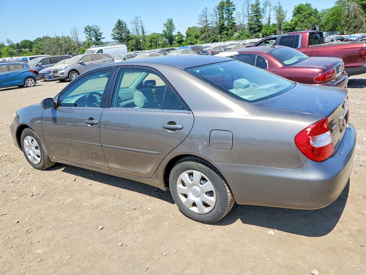 2002 TOYOTA CAMRY