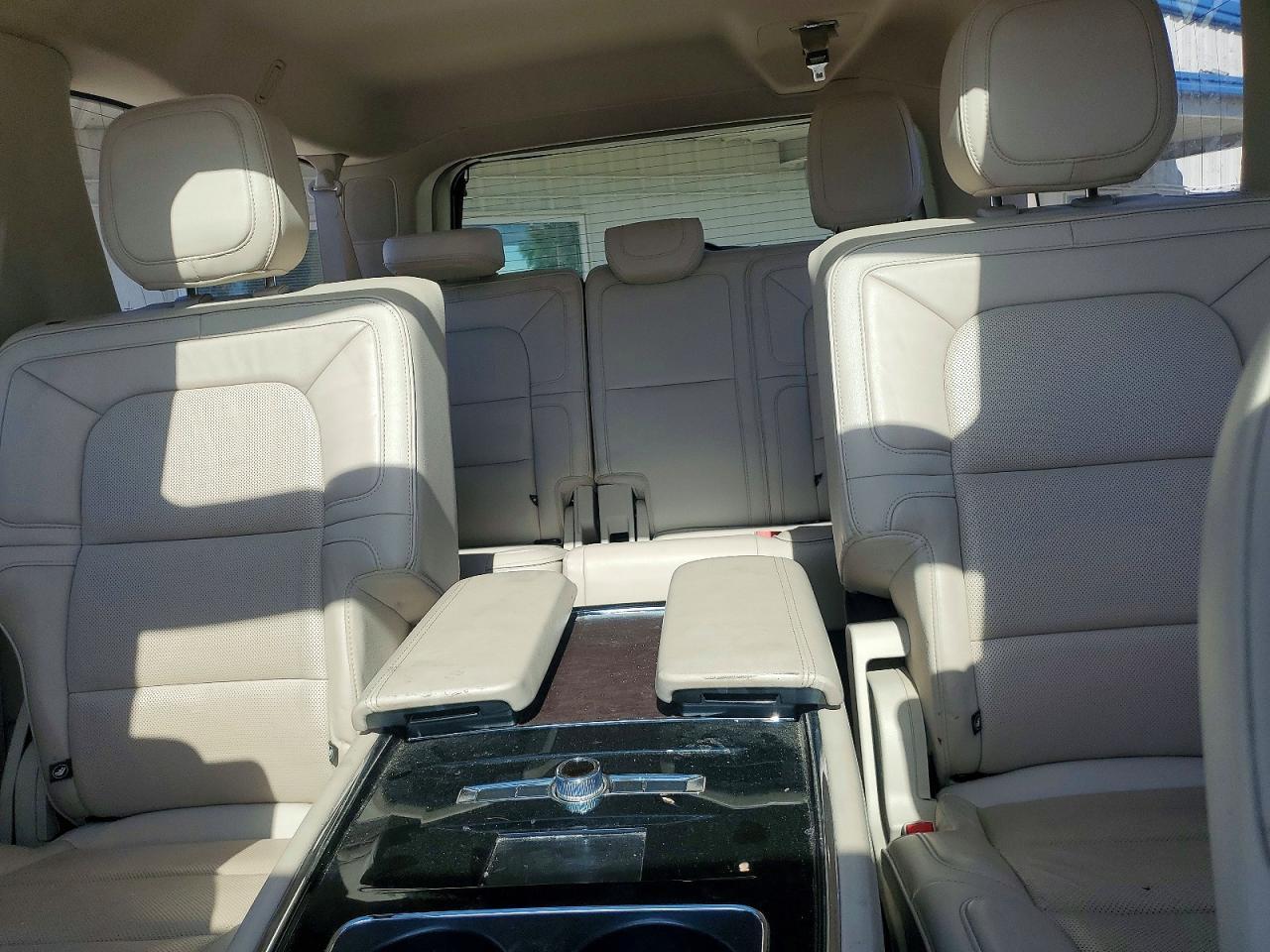 2019 LINCOLN Navigator
