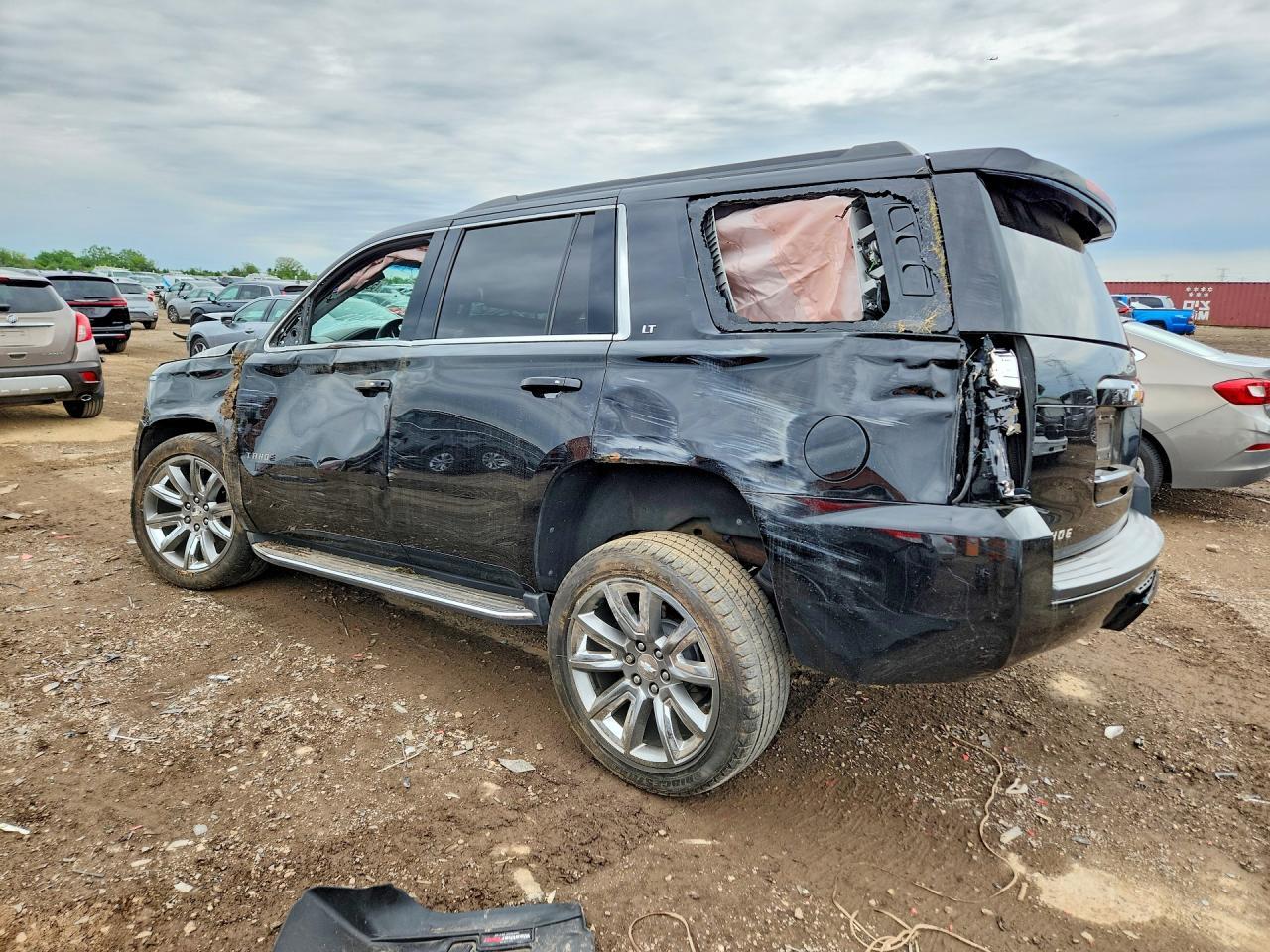 2017 CHEVROLET Tahoe