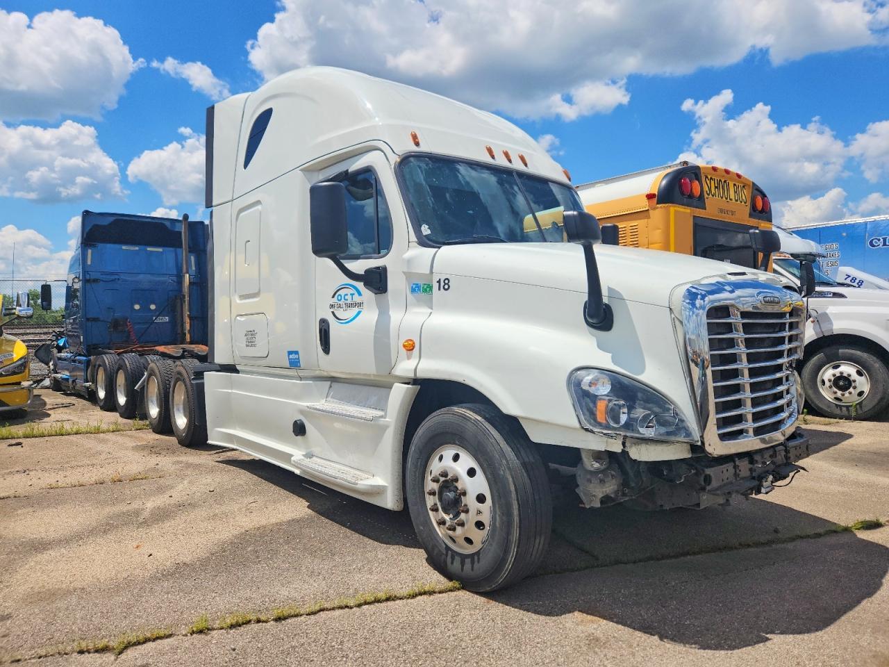 2019 FREIGHTLINER CASCADIA 125