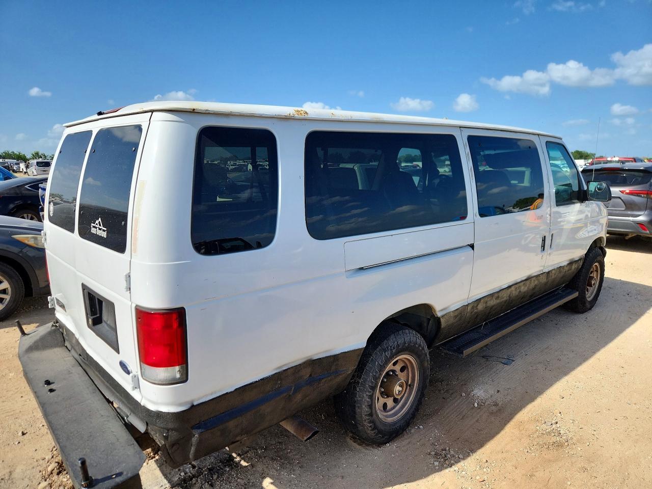 1999 FORD Econoline E350