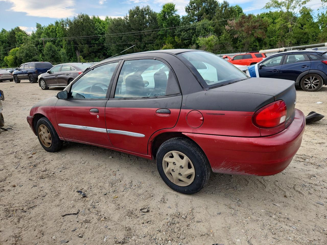 2000 CHEVROLET Metro