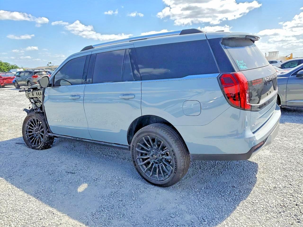 2025 FORD Expedition