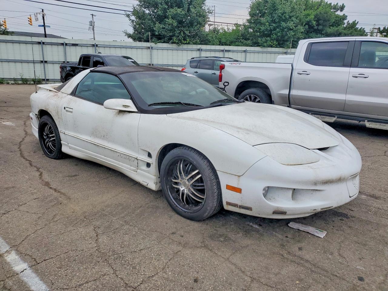 2001 PONTIAC Firebird
