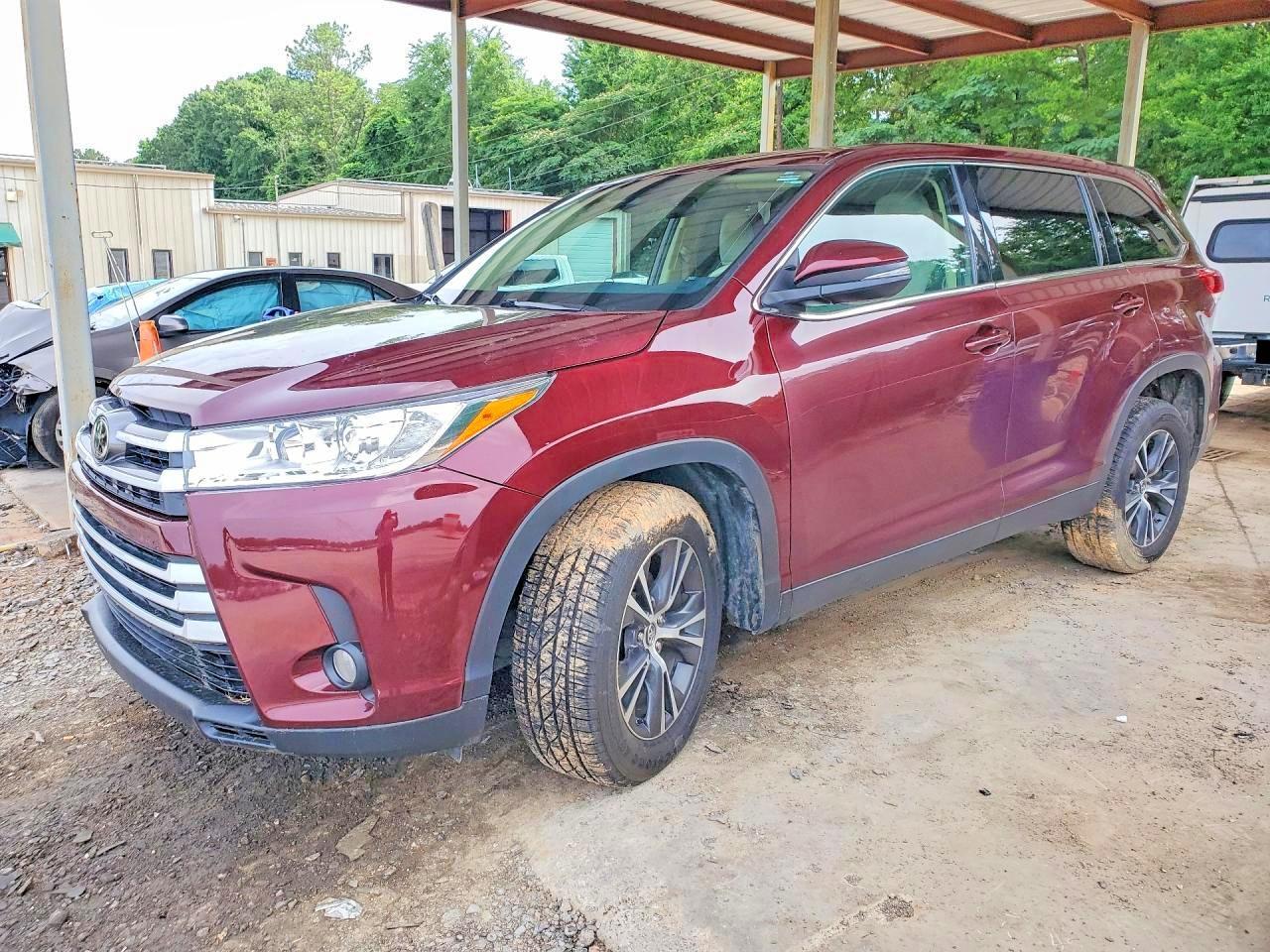 2019 TOYOTA HIGHLANDER