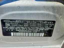 2012 HYUNDAI ELANTRA