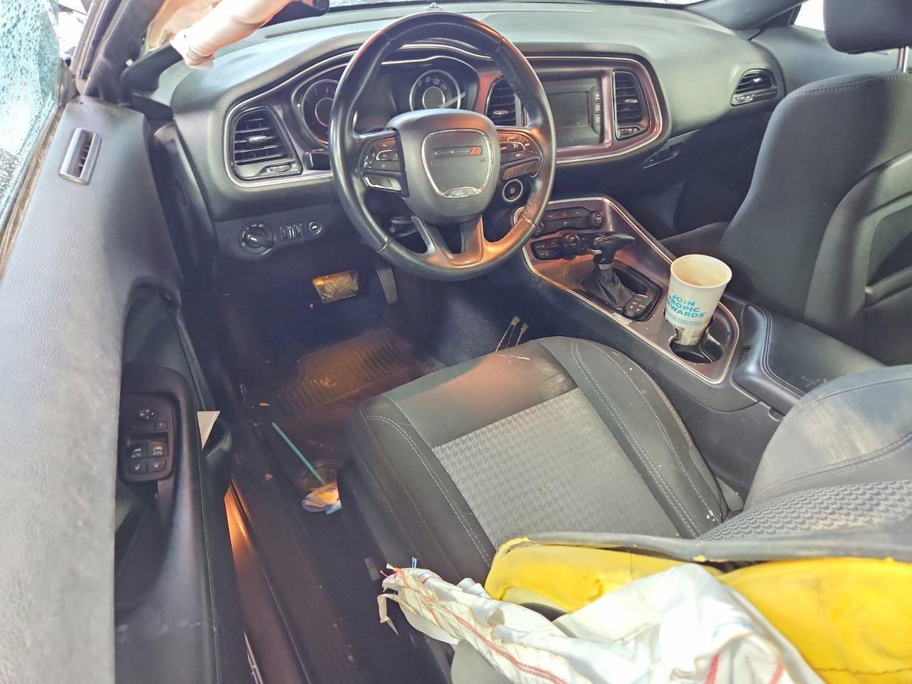 2016 DODGE Challenger