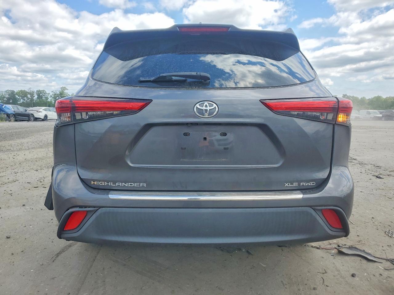 2020 TOYOTA HIGHLANDER