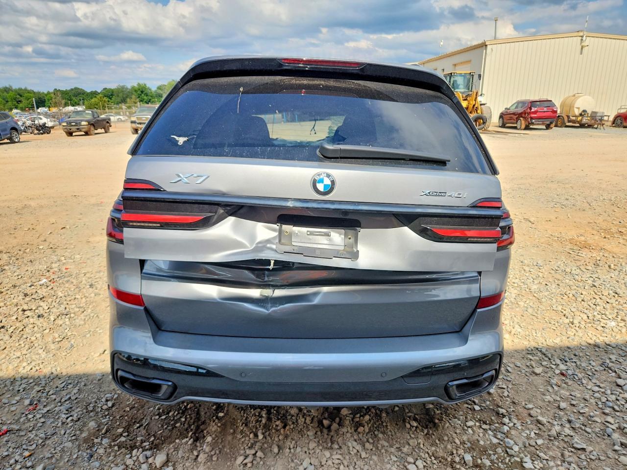 2026 BMW X7