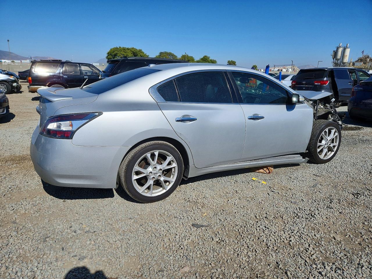 2014 NISSAN Maxima