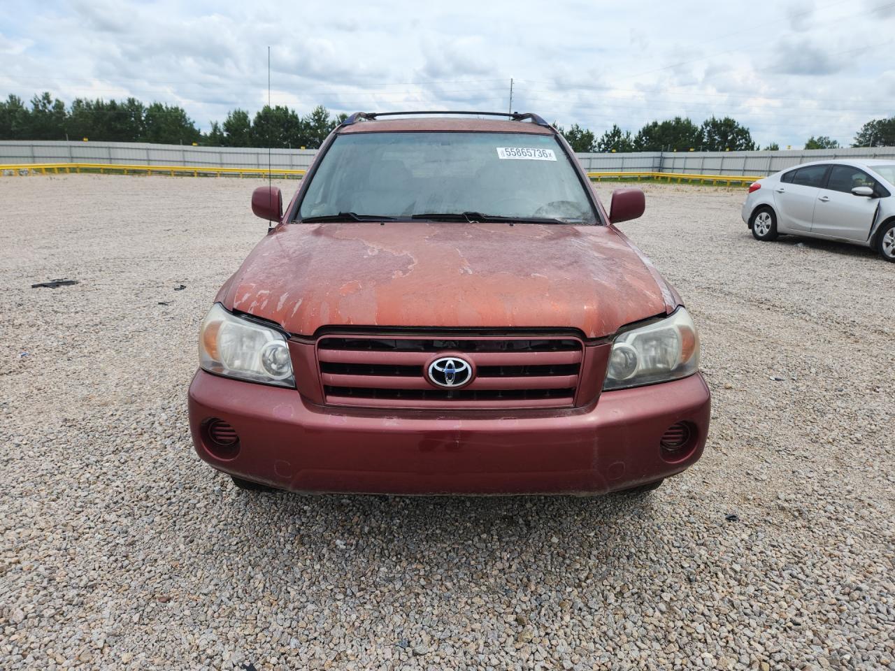 2004 TOYOTA HIGHLANDER