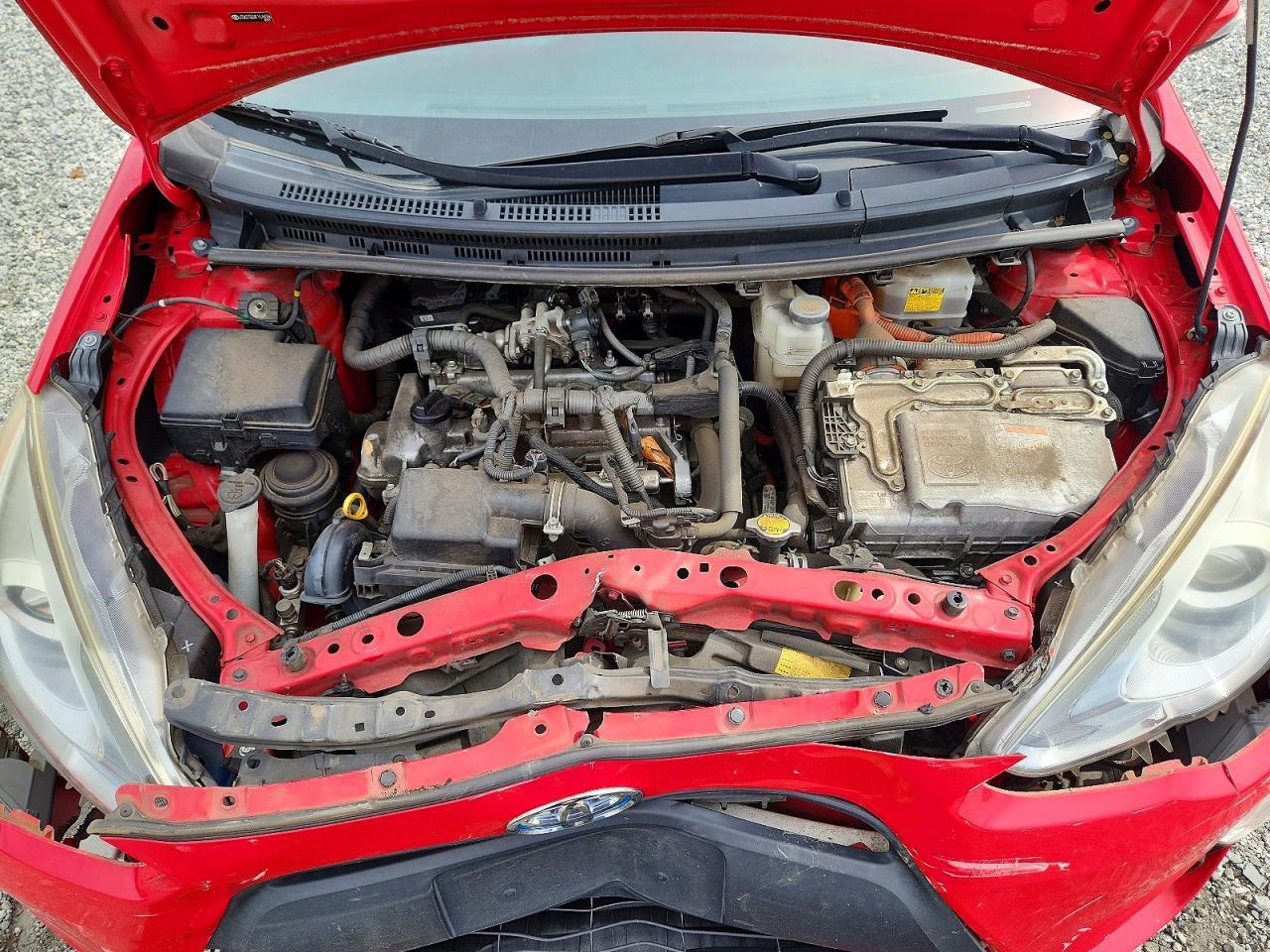 2015 TOYOTA Prius c