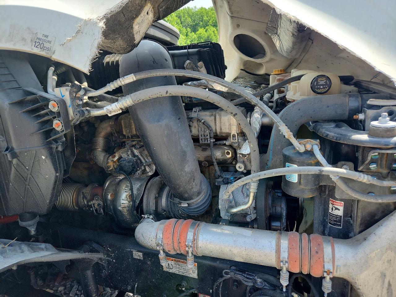 2023 FREIGHTLINER CASCADIA
