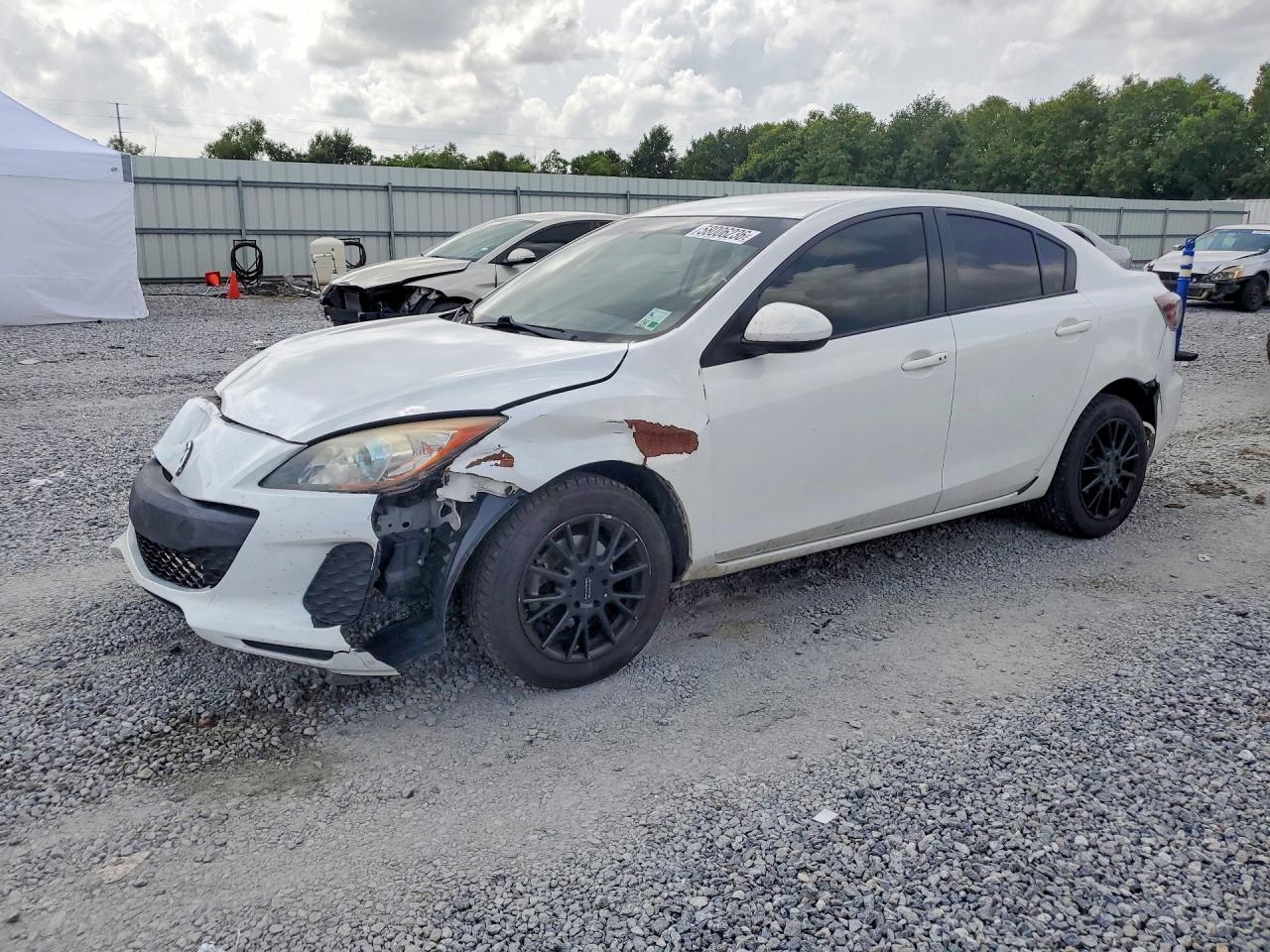 2013 MAZDA 3