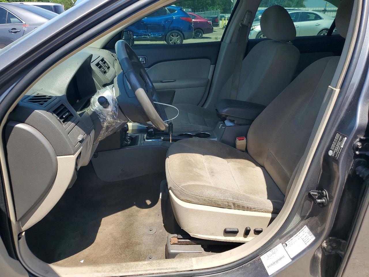 2011 FORD FUSION