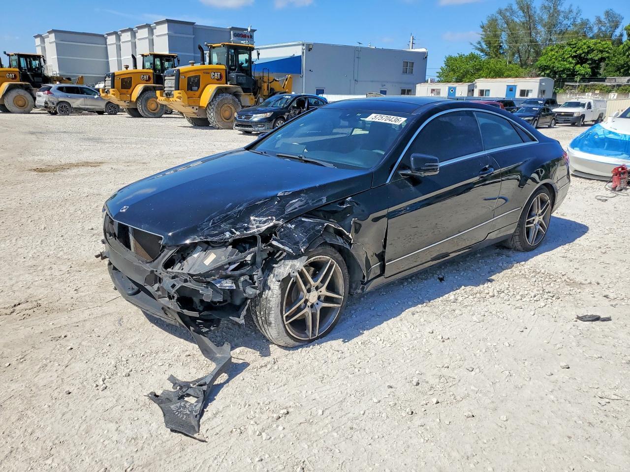 2014 MERCEDES-BENZ E-Class