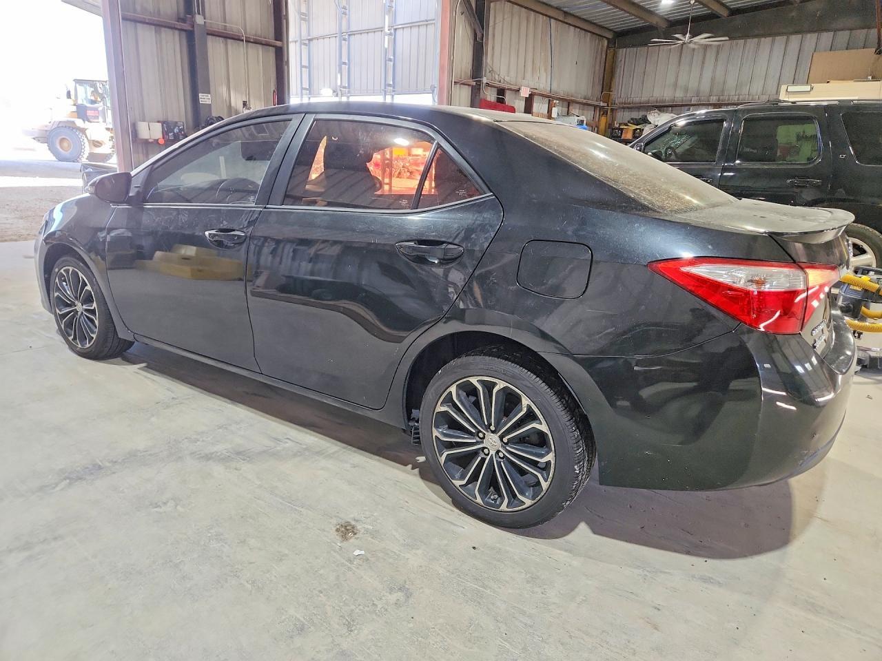 2015 TOYOTA COROLLA