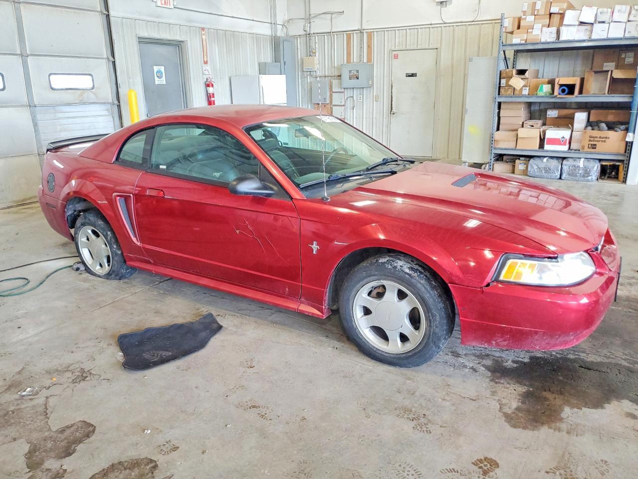 2000 FORD MUSTANG