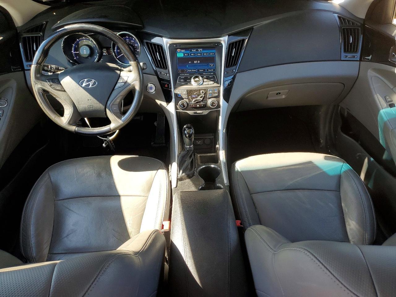 2013 HYUNDAI SONATA