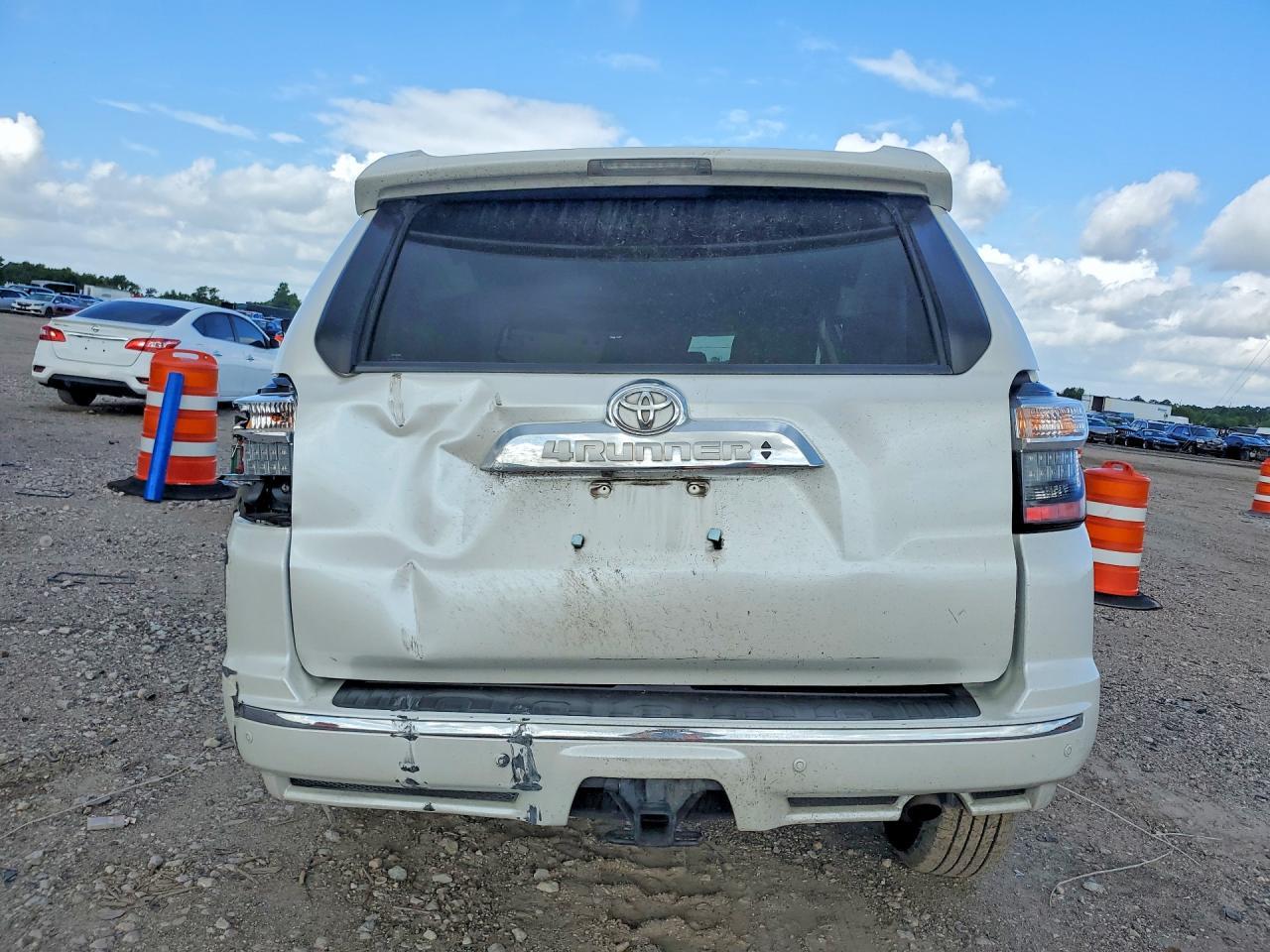 2018 TOYOTA 4Runner
