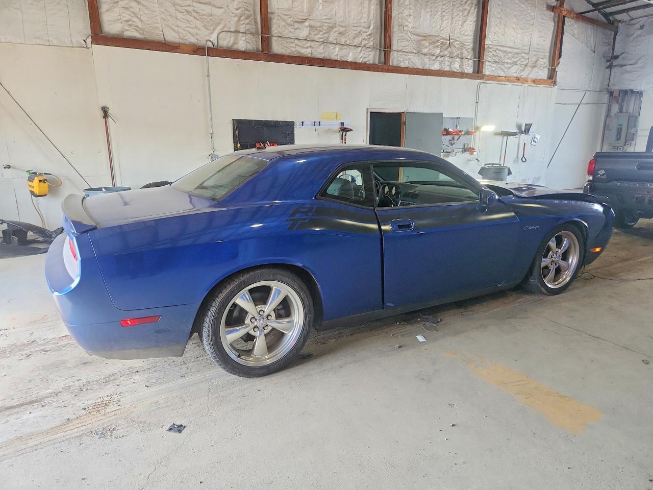 2010 DODGE Challenger